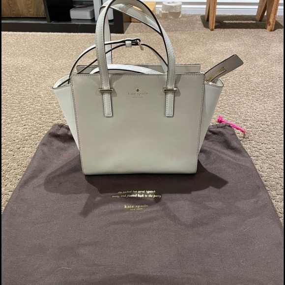 Genuine Kate spade crossbody or shoulder bag - cream/gold - Picture 1 of 4